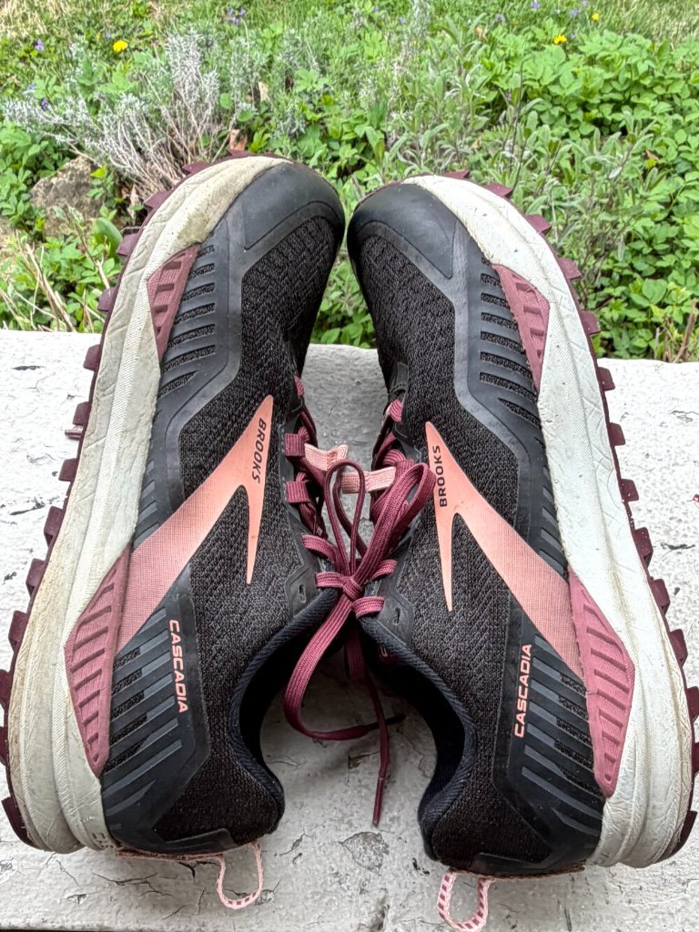 BROOKS Cascadia 15 Trail Running Walking Womens Black Pink All Shoes 9.5 41 - Picture 6 of 7